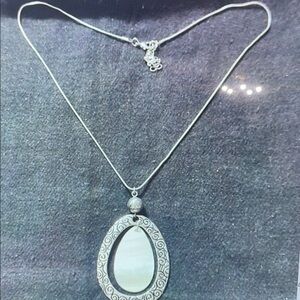 Elegant Silver Pendant Necklace